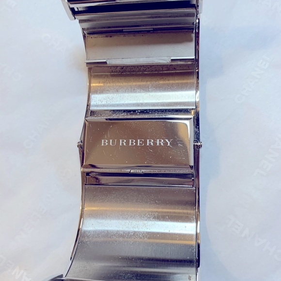 Burberry Cuff Watch - Picture 4 of 6